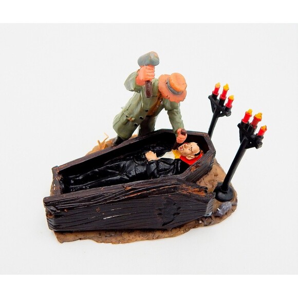 Lemax Spooky Town Collection Vampire Hunter #73612 Table Accent 2007 Coffin - Picture 11 of 12